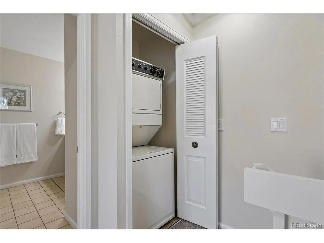 Photo of Unit C at 8425 Everett Way