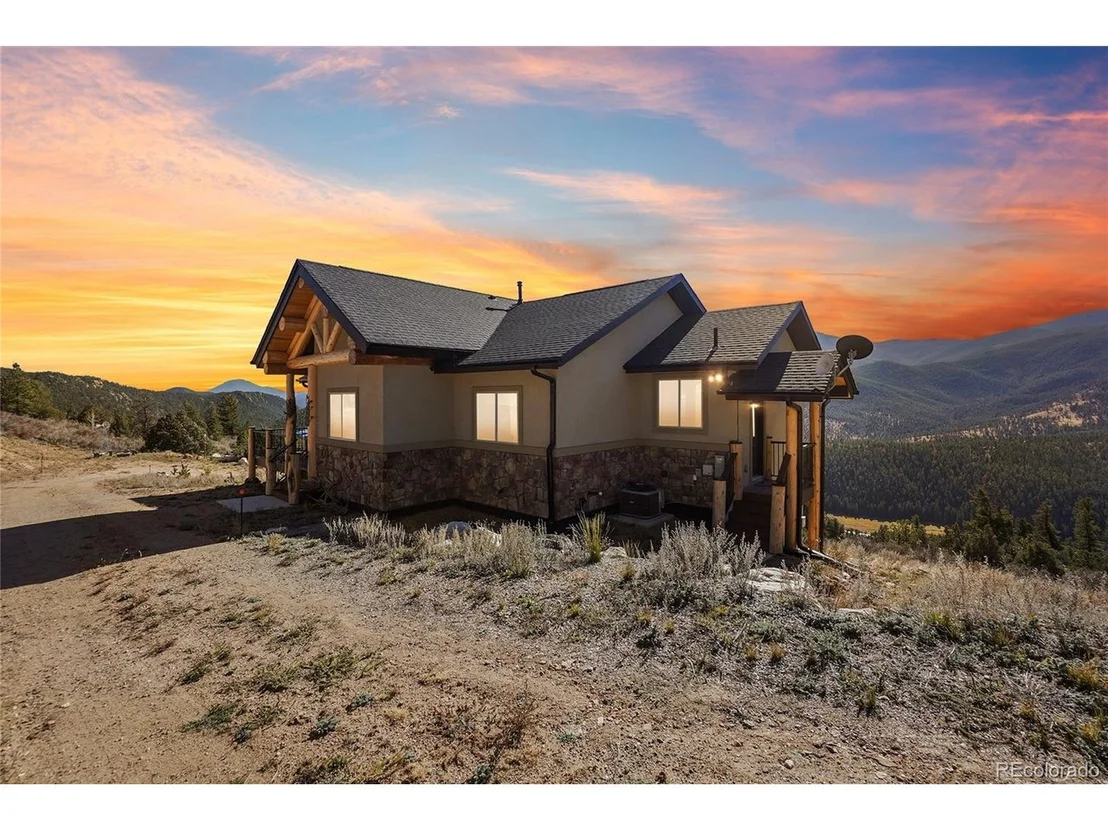 Photo of 884 Pine Hollow Road