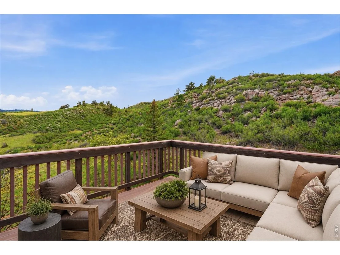 Photo of 26 Poorwill Ln