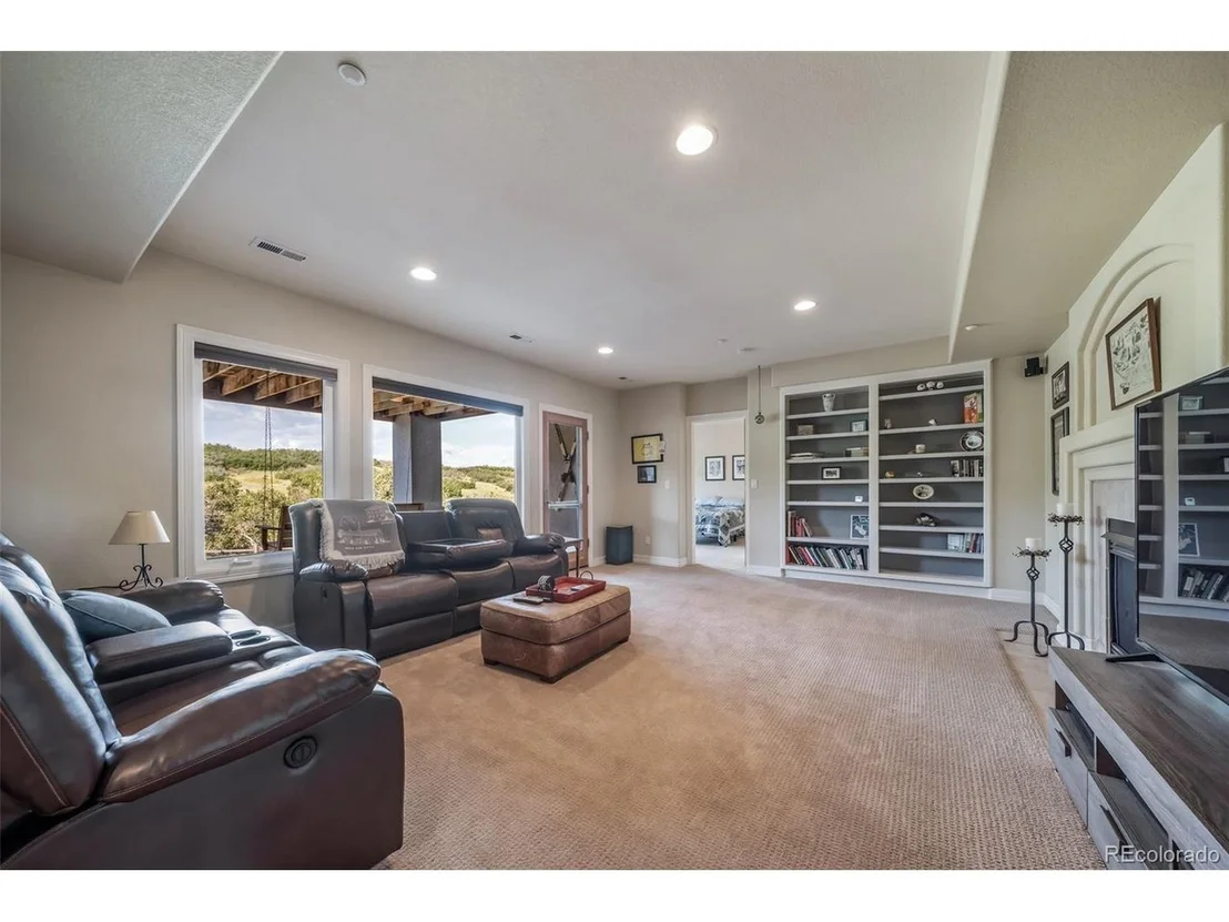 Photo of 4612 High Spring Rd