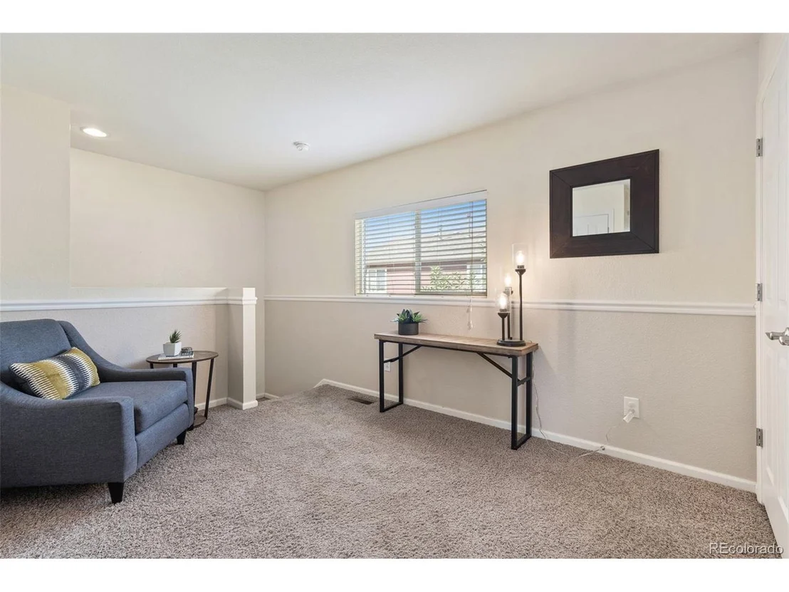 Photo of 10433 Forester Pl