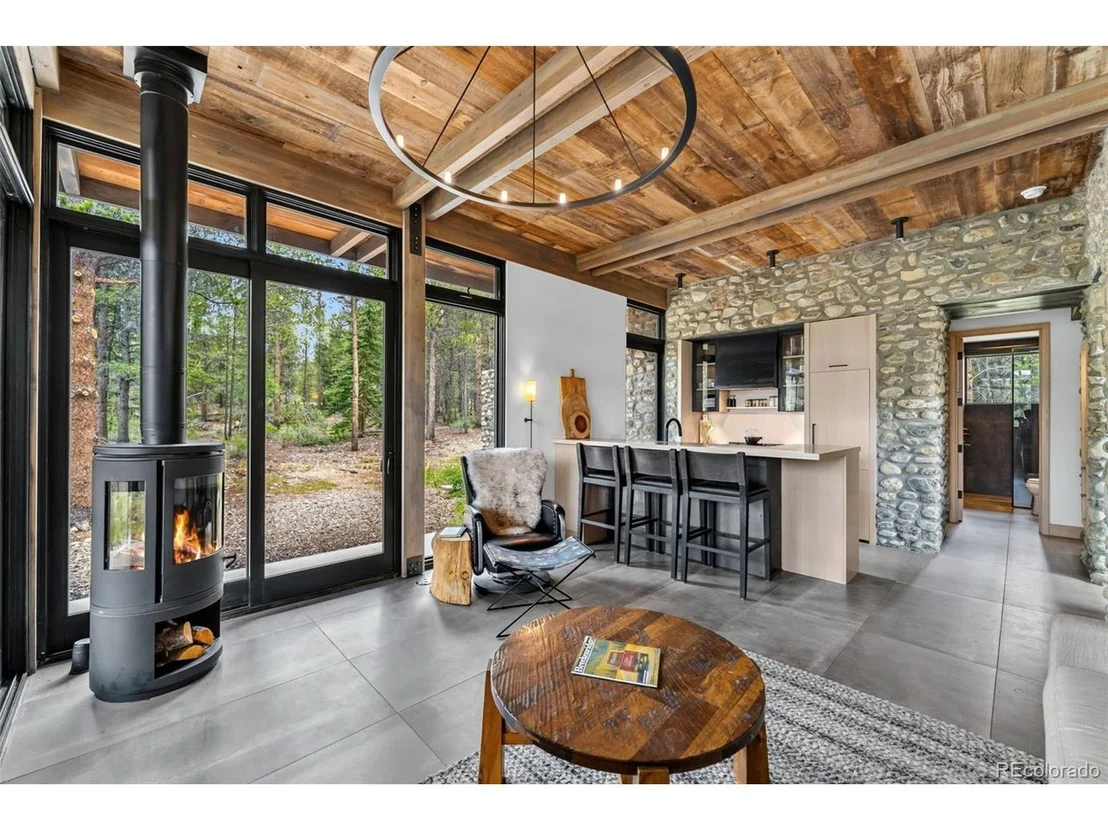 Photo of 2383 Tiger Rd