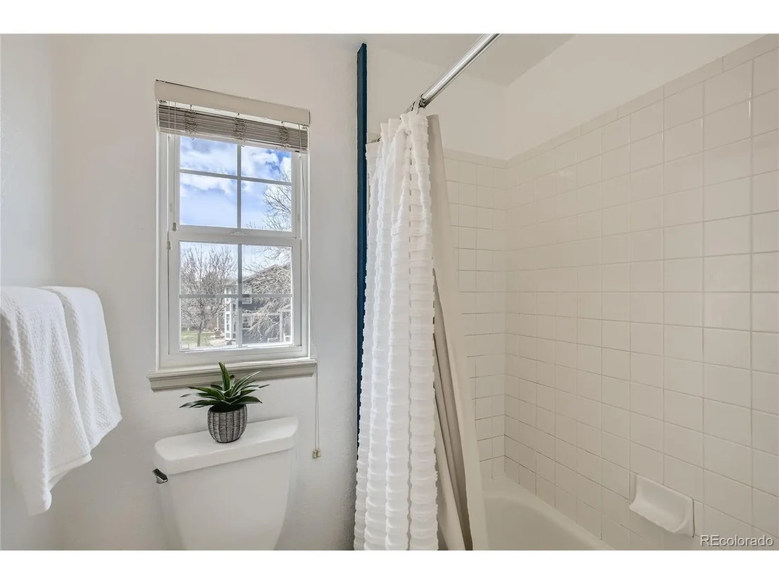 Photo of 883 W 124th Dr