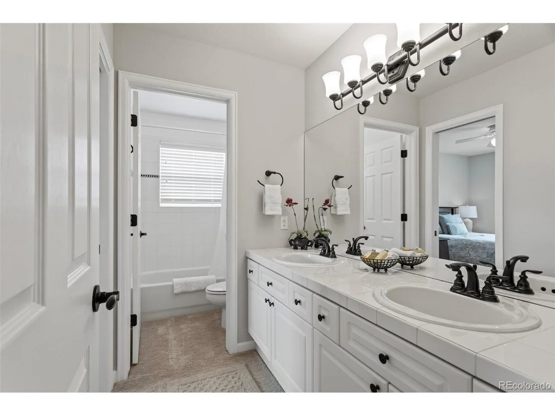 Photo of 1785 Vernon Ln