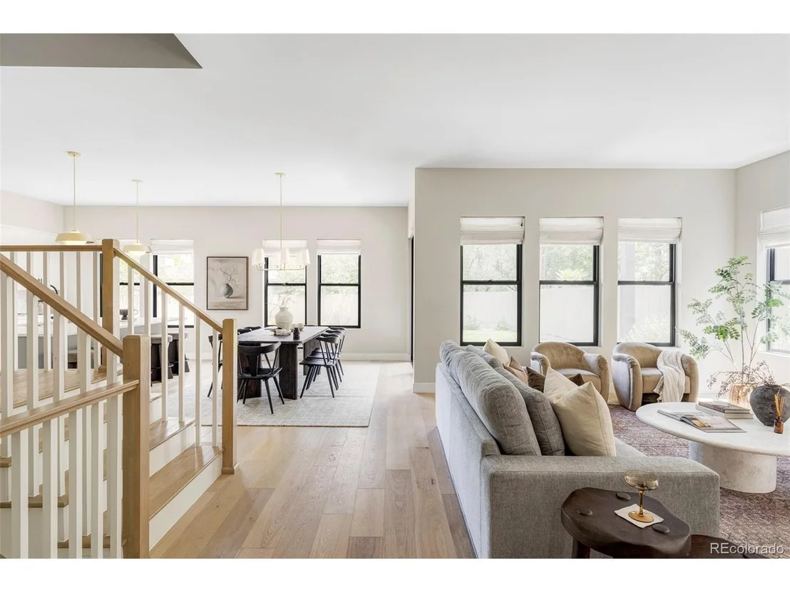 Photo of 330 Elm St