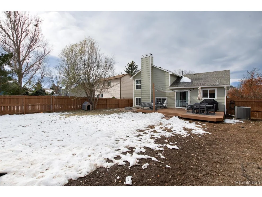 Photo of 250 N Holcomb Cir