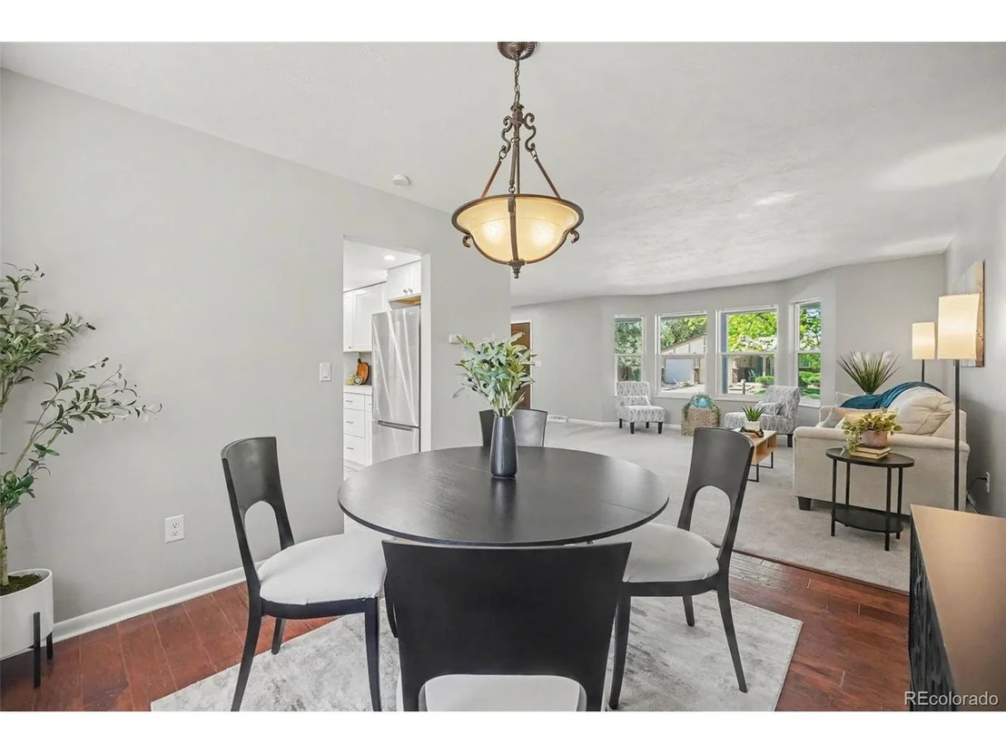 Photo of 9108 W 75th Pl