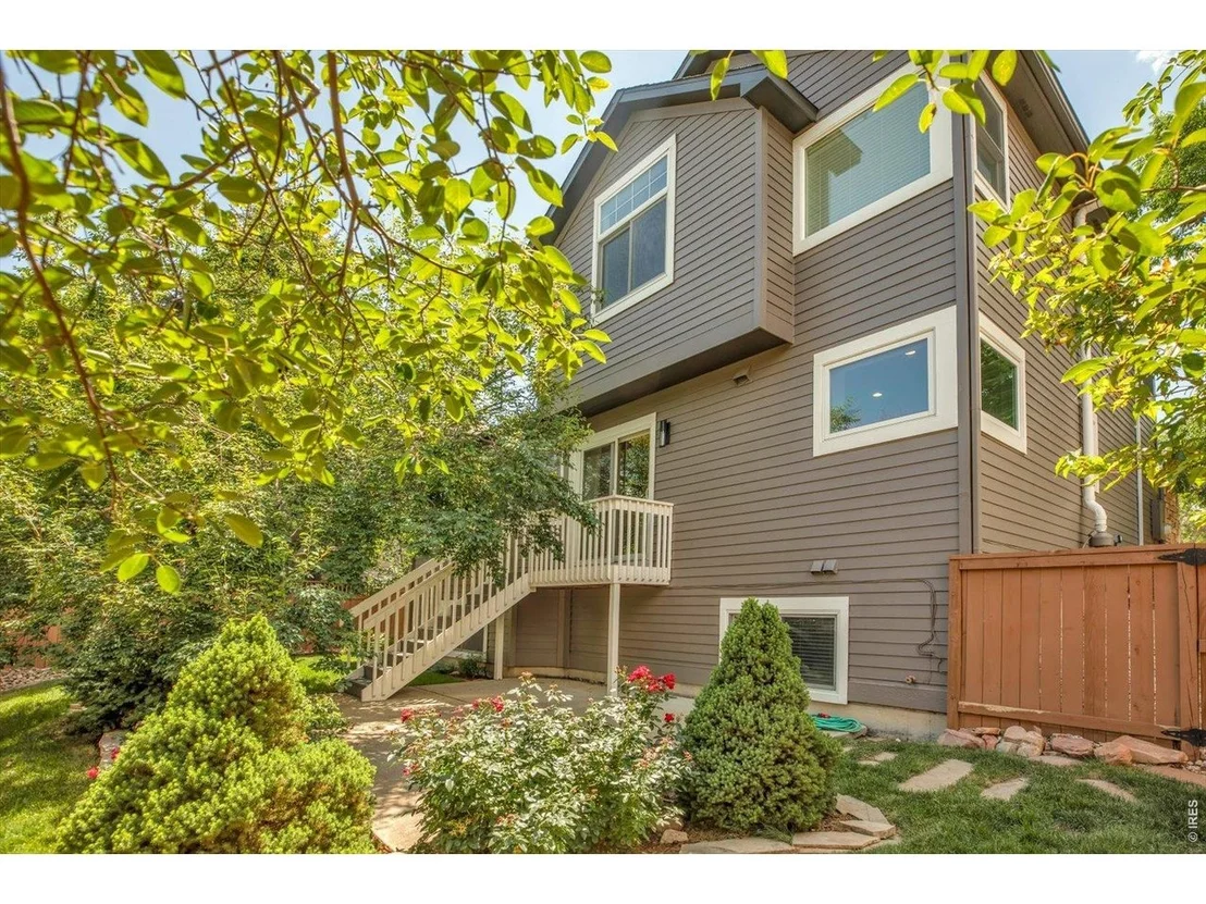 Photo of 4874 Dakota Blvd