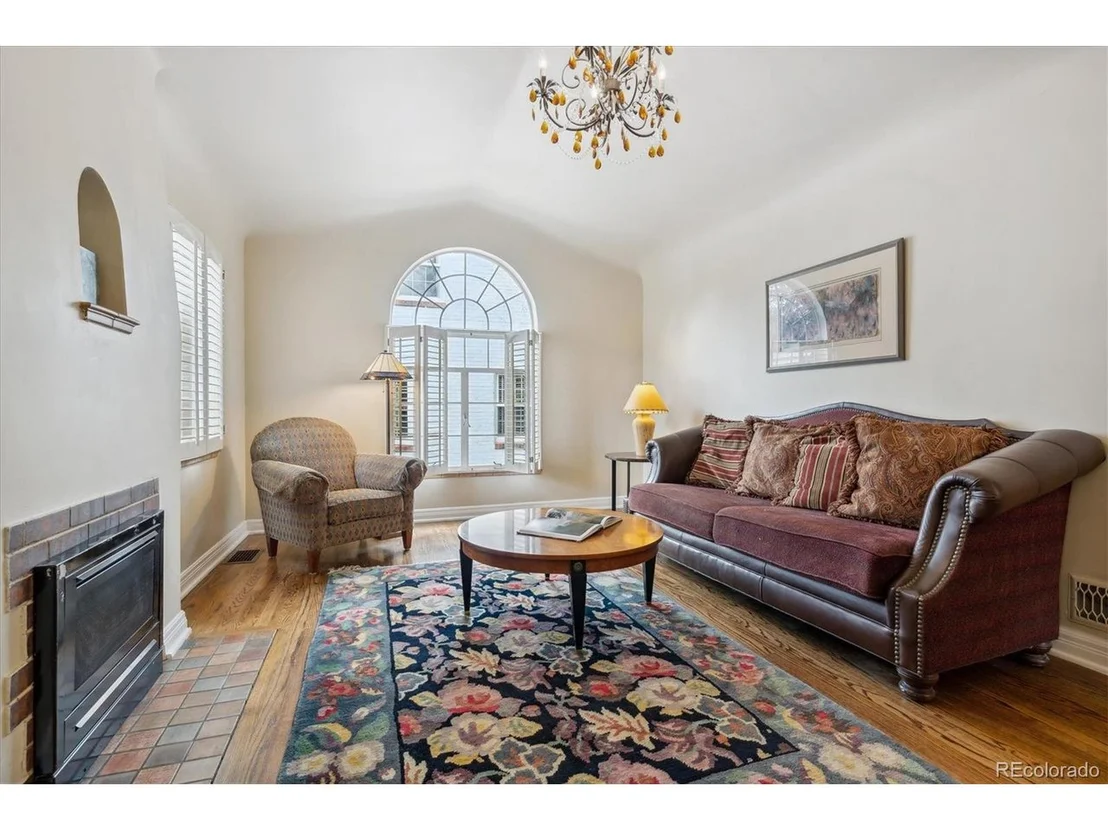 Photo of 651 Elm St