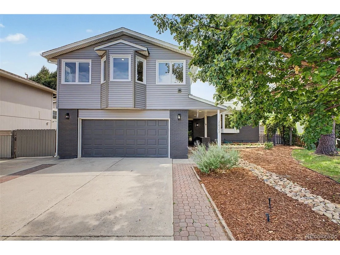 Photo of 2823 Humboldt Cir