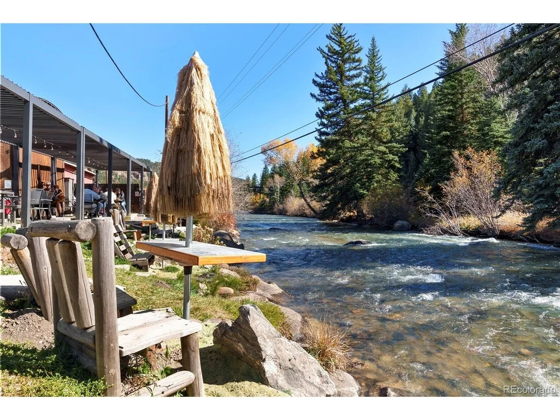 Photo of 150 Summit Dr