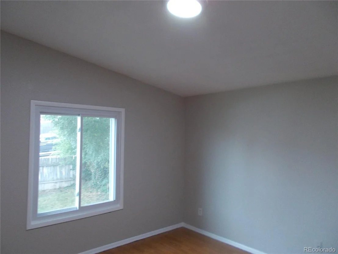 Photo of 1275 W Custer Pl