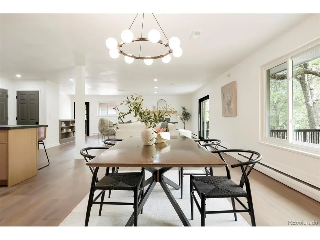 Photo of 3352 Vivian Dr