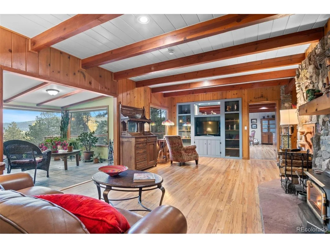 Photo of 608 Patty Dr