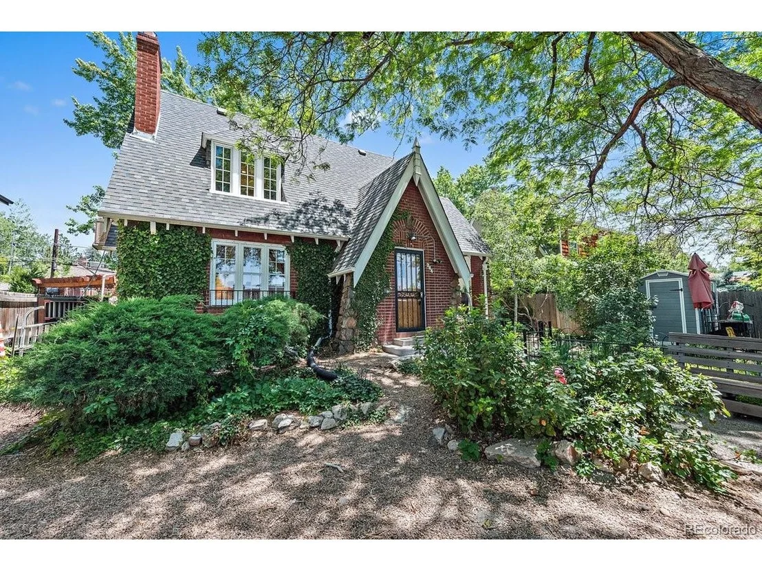 Photo of 244 Colorado Blvd