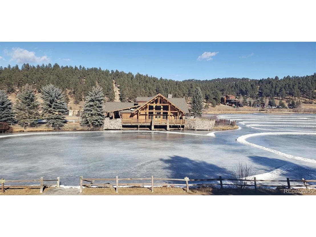 Photo of 7291 Brook Forest Dr