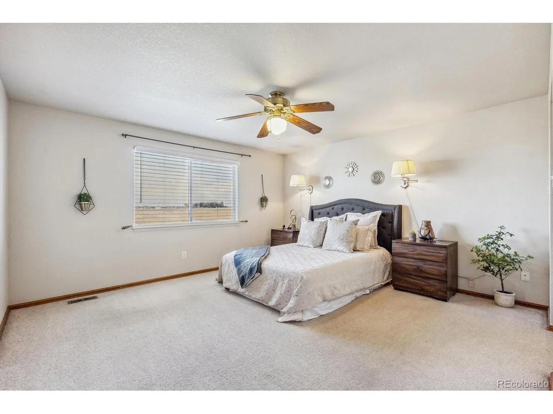 Photo of 4871 Quail Ct