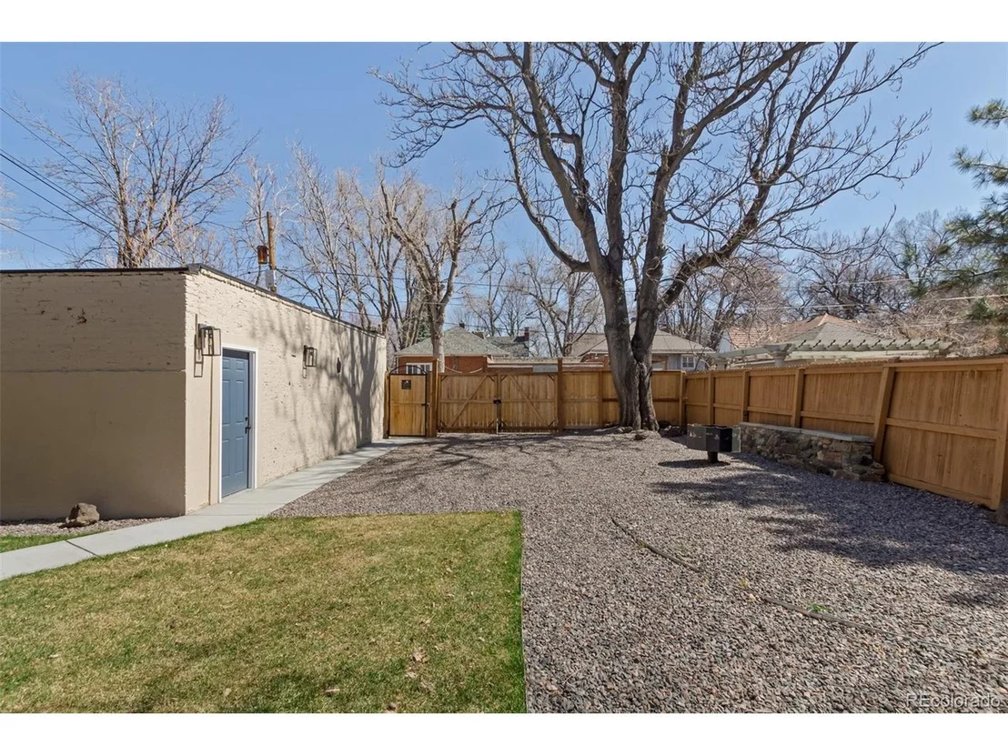 Photo of 634 Colorado Blvd