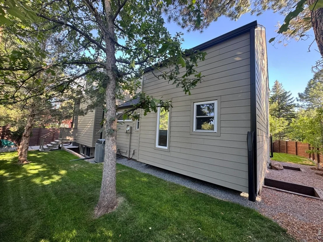 Photo of 3497 Iris Ct