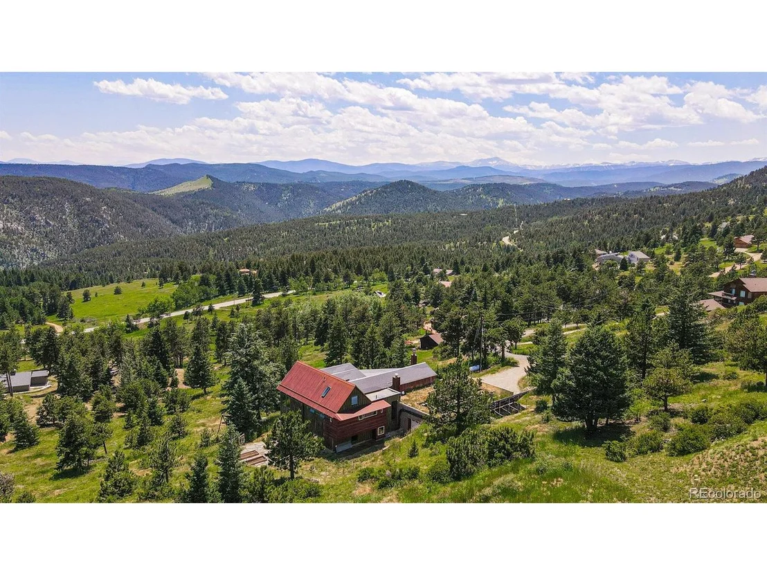 Photo of 340 S Peak Rd