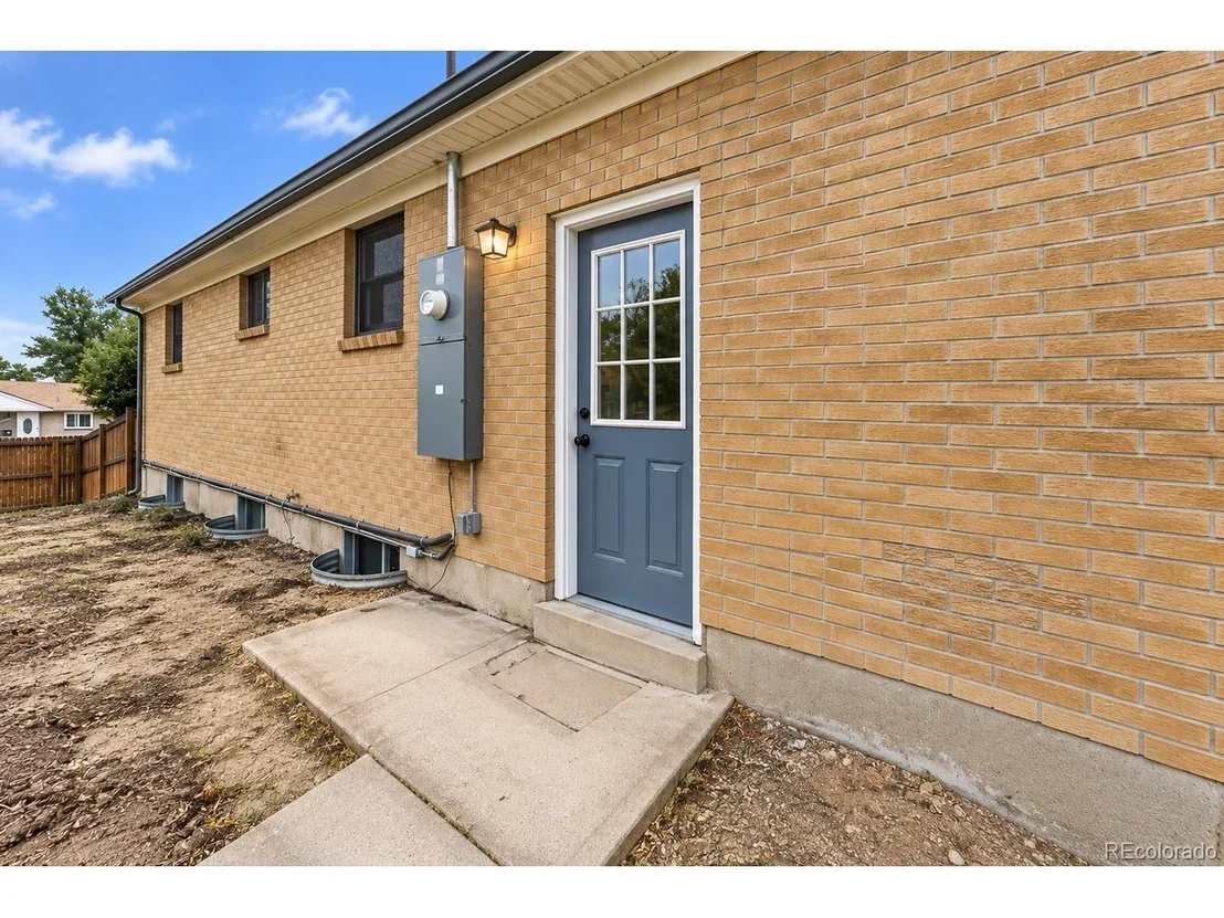 Photo of 10475 Grant Dr