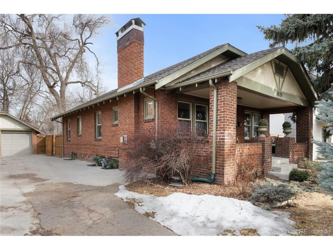 Photo of 1620 Elm St