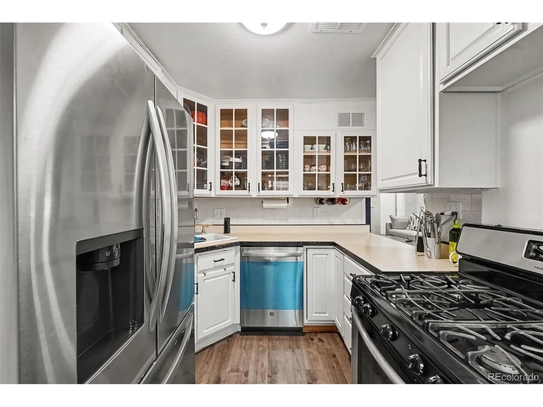 Photo of 9161 Vine St