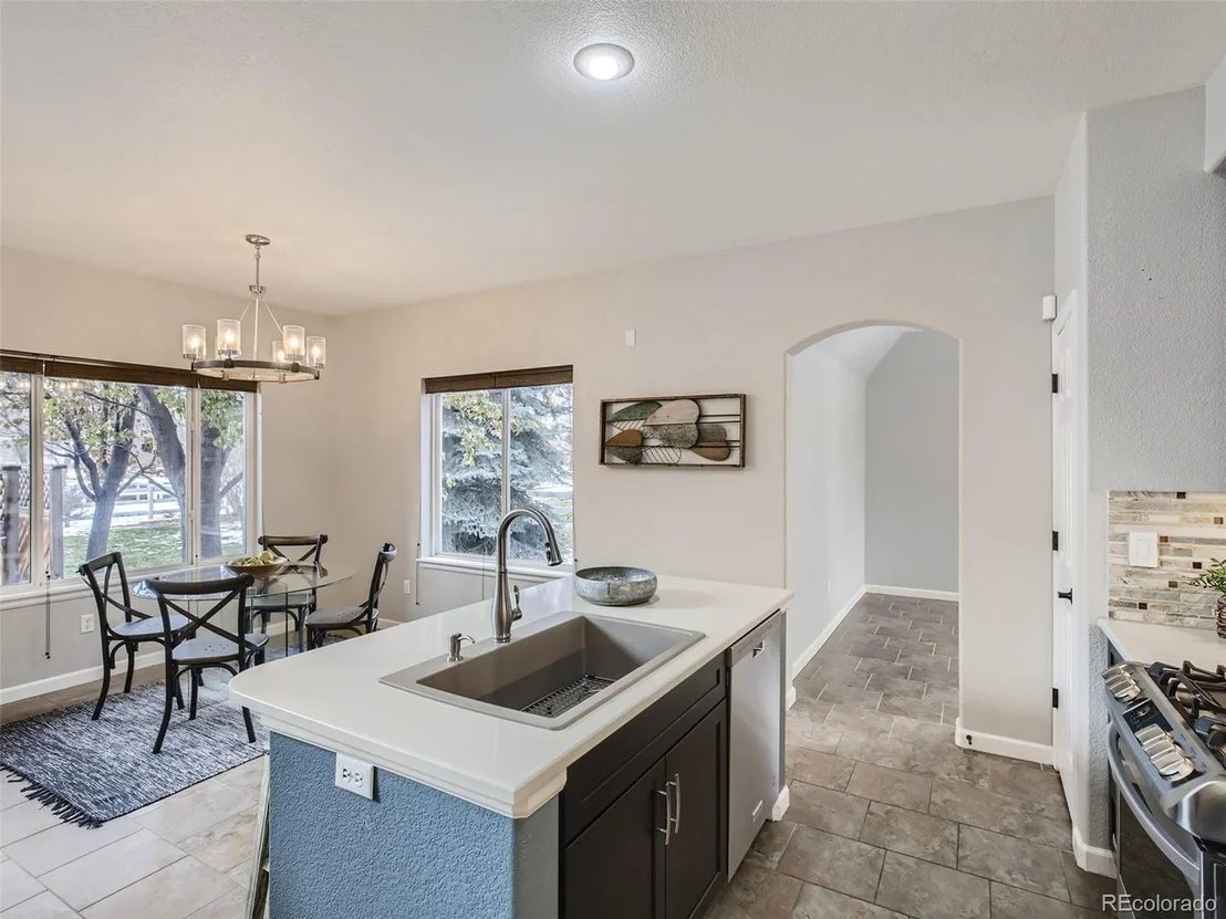 Photo of 1031 Willow Creek Cir