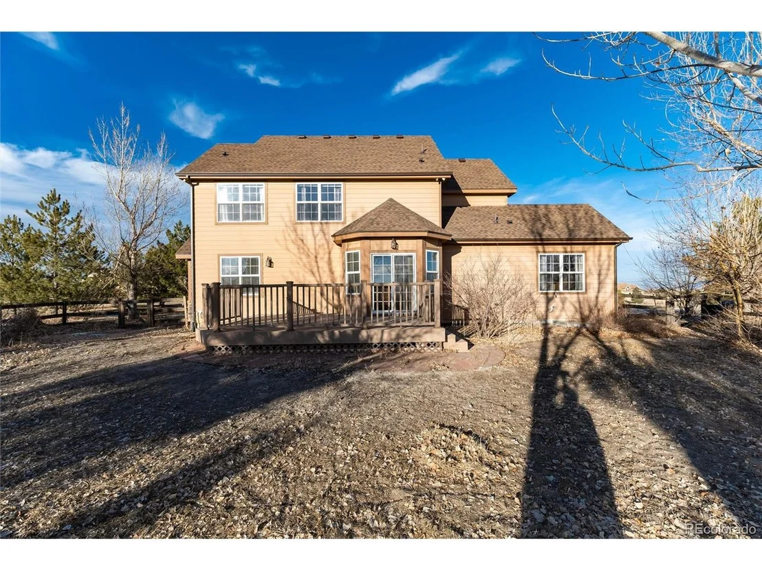 Photo of 1120 Antelope Dr W
