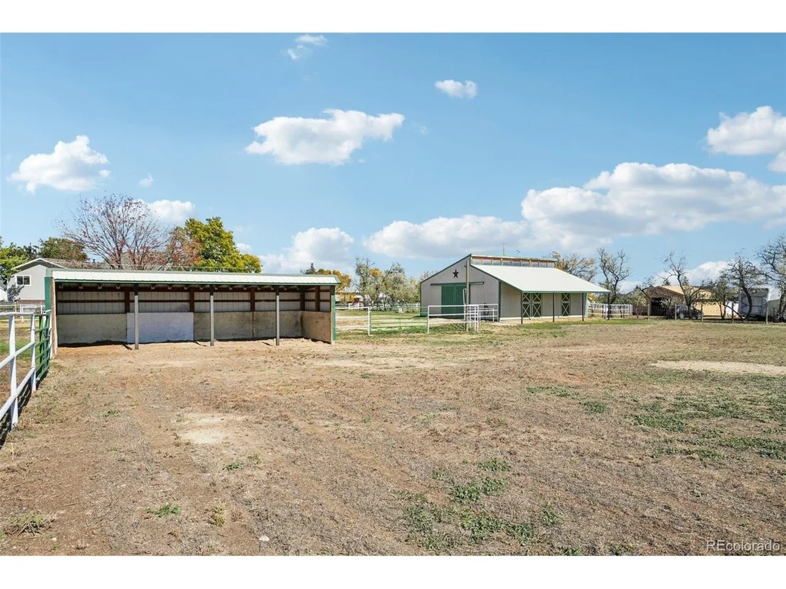 Photo of 1613 Horseshoe Cir