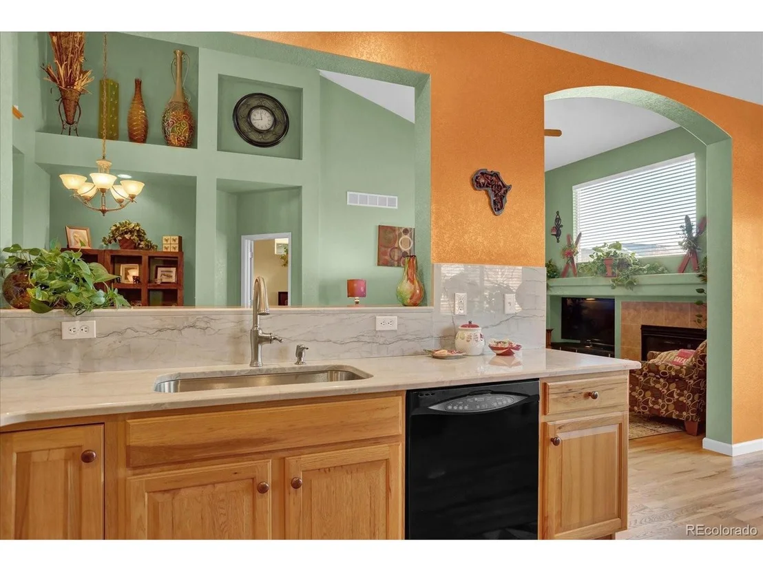 Photo of 8419 Devinney Ct
