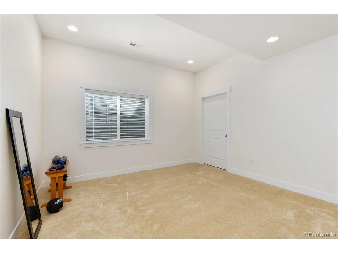 Photo of 2856 Shadow Lake Rd