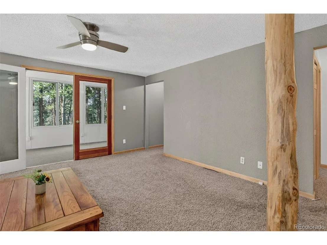 Photo of 11135 Kennedy Ave
