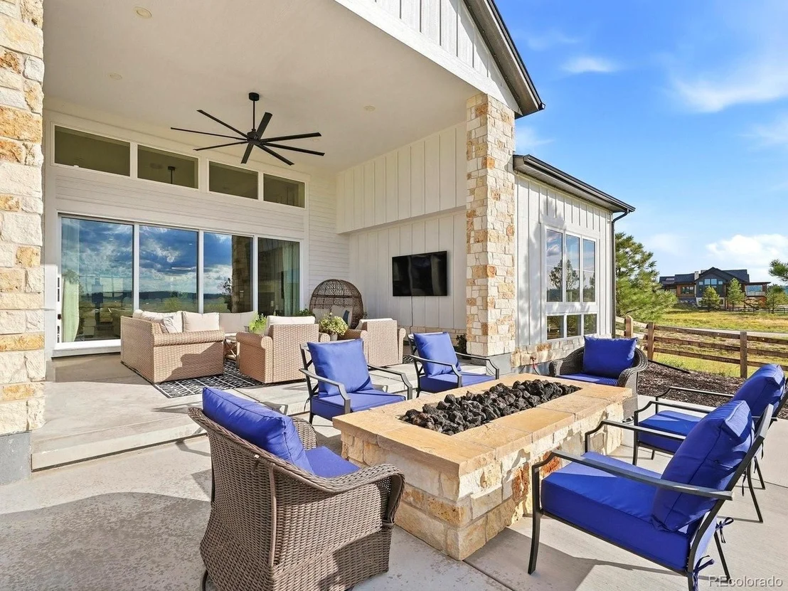 Photo of 1675 Arrowpoint Ct