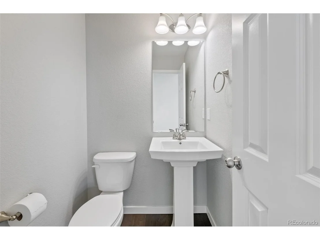 Photo of 3704 Celestial Ave