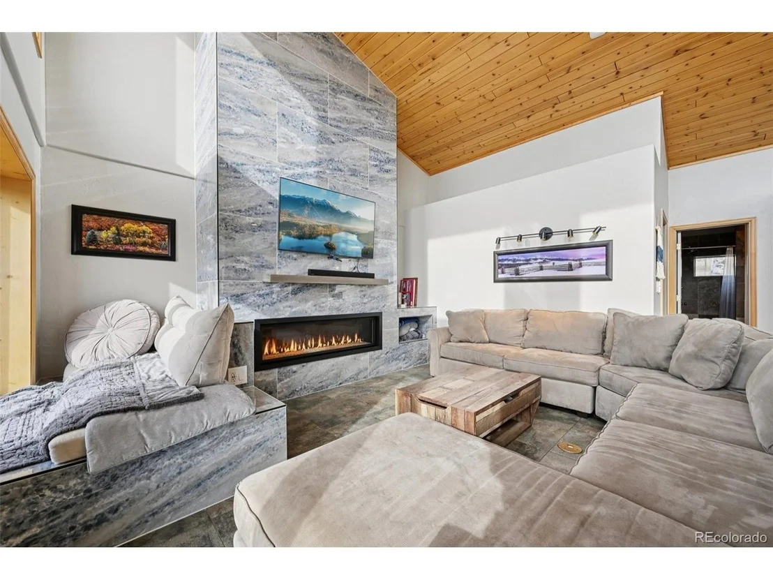 Photo of 1499 Sheep Ridge Rd