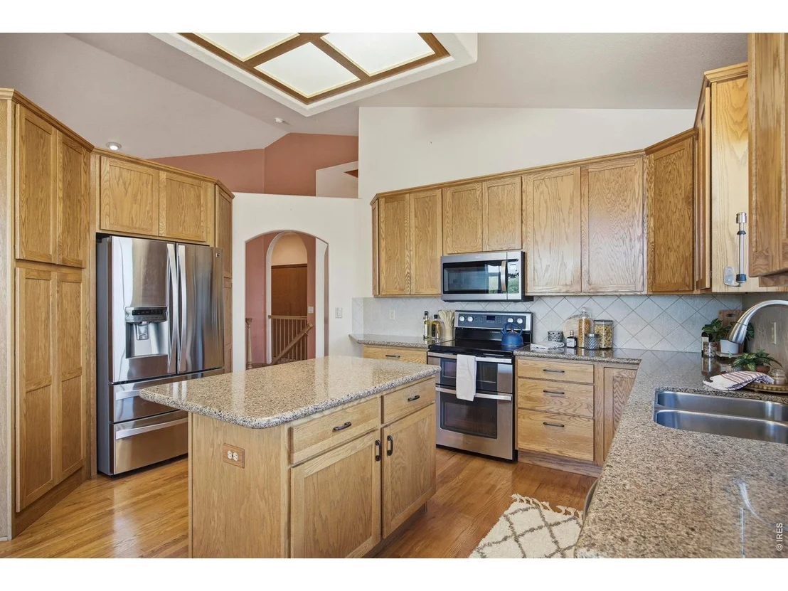 Photo of 510 Lakeside Pl