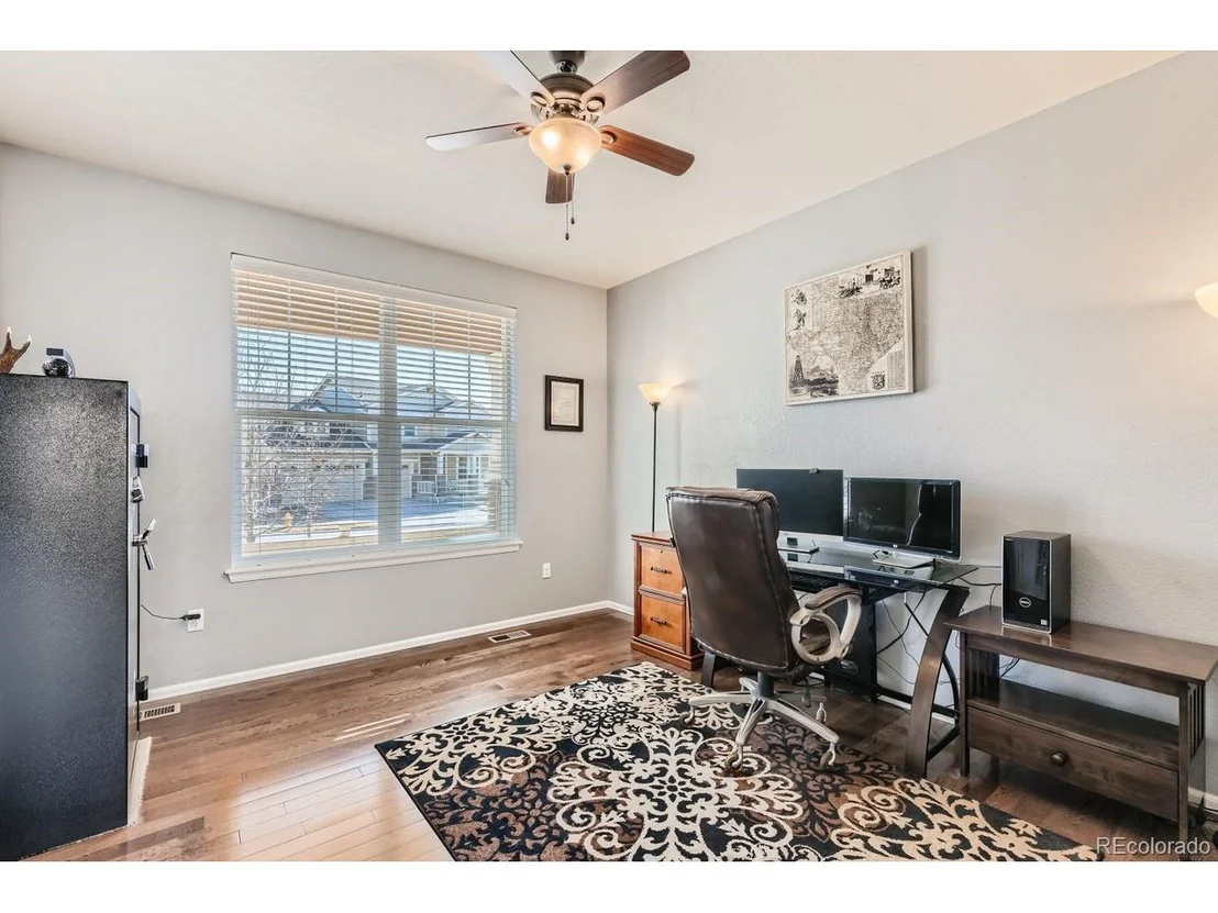 Photo of 10071 Isle Cir