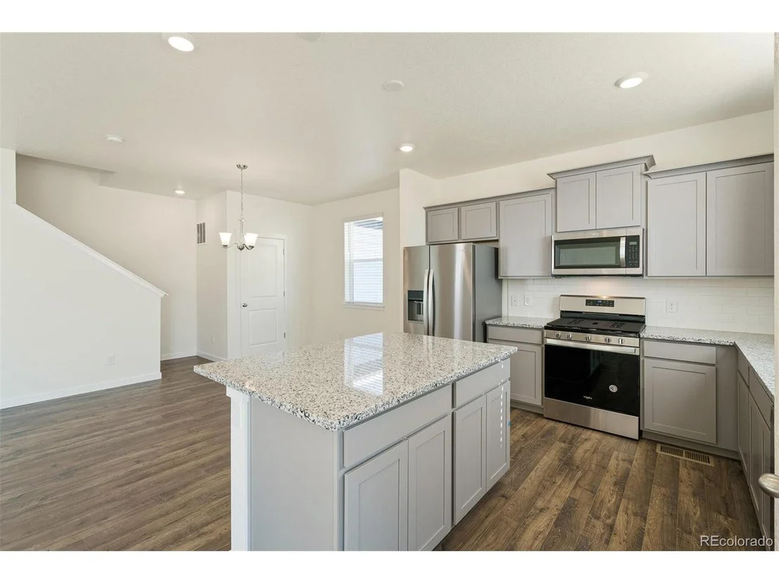 Photo of 907 London Way