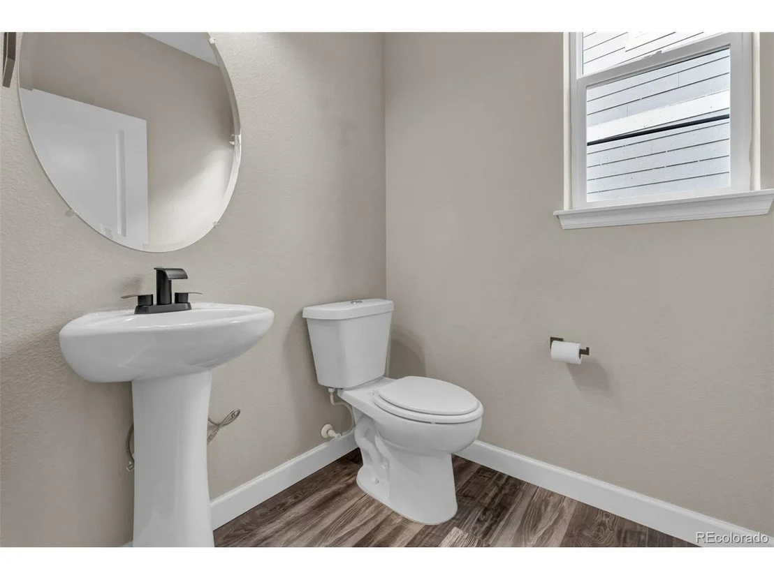 Photo of 1065 White Leaf Cir