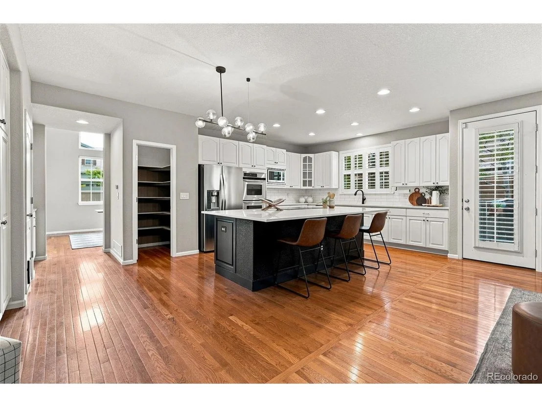 Photo of 10720 Briarglen Cir