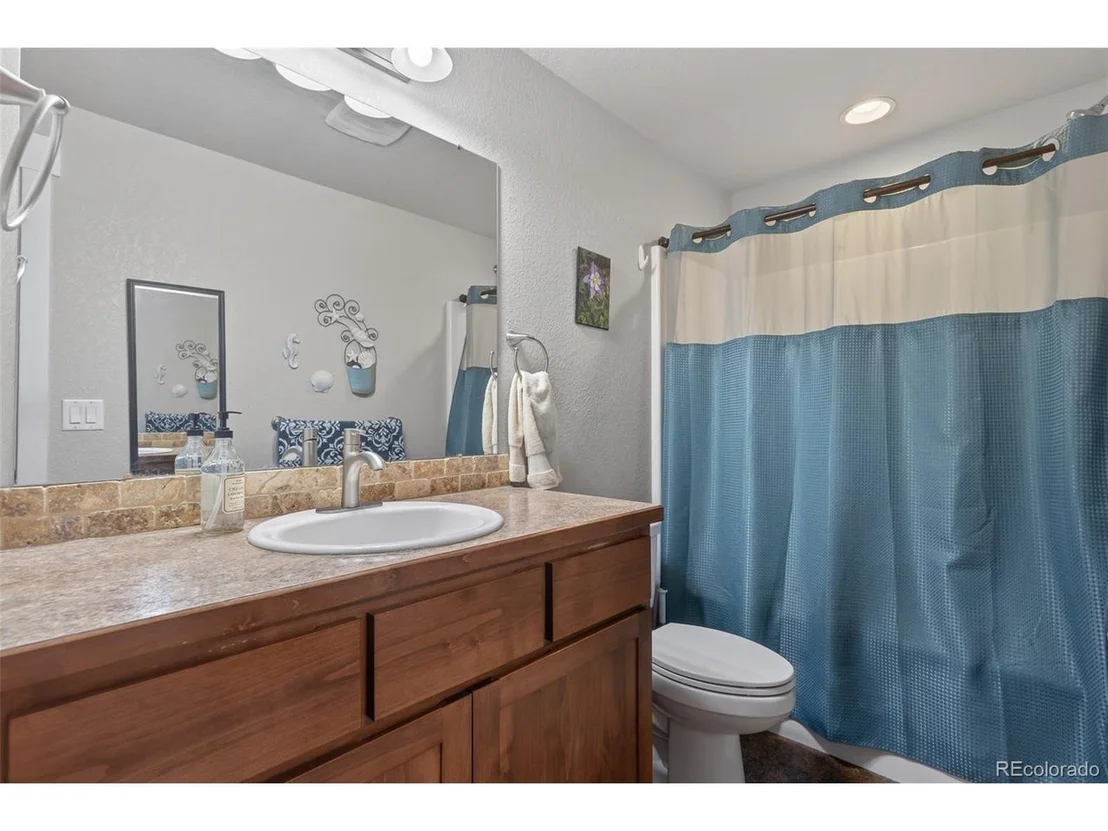 Photo of 884 Cliffrose Way