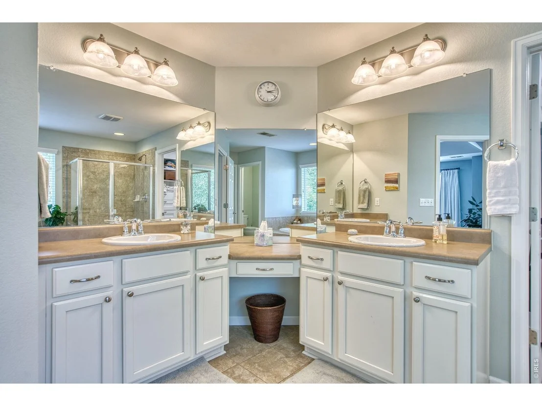 Photo of 4933 Eagan Cir