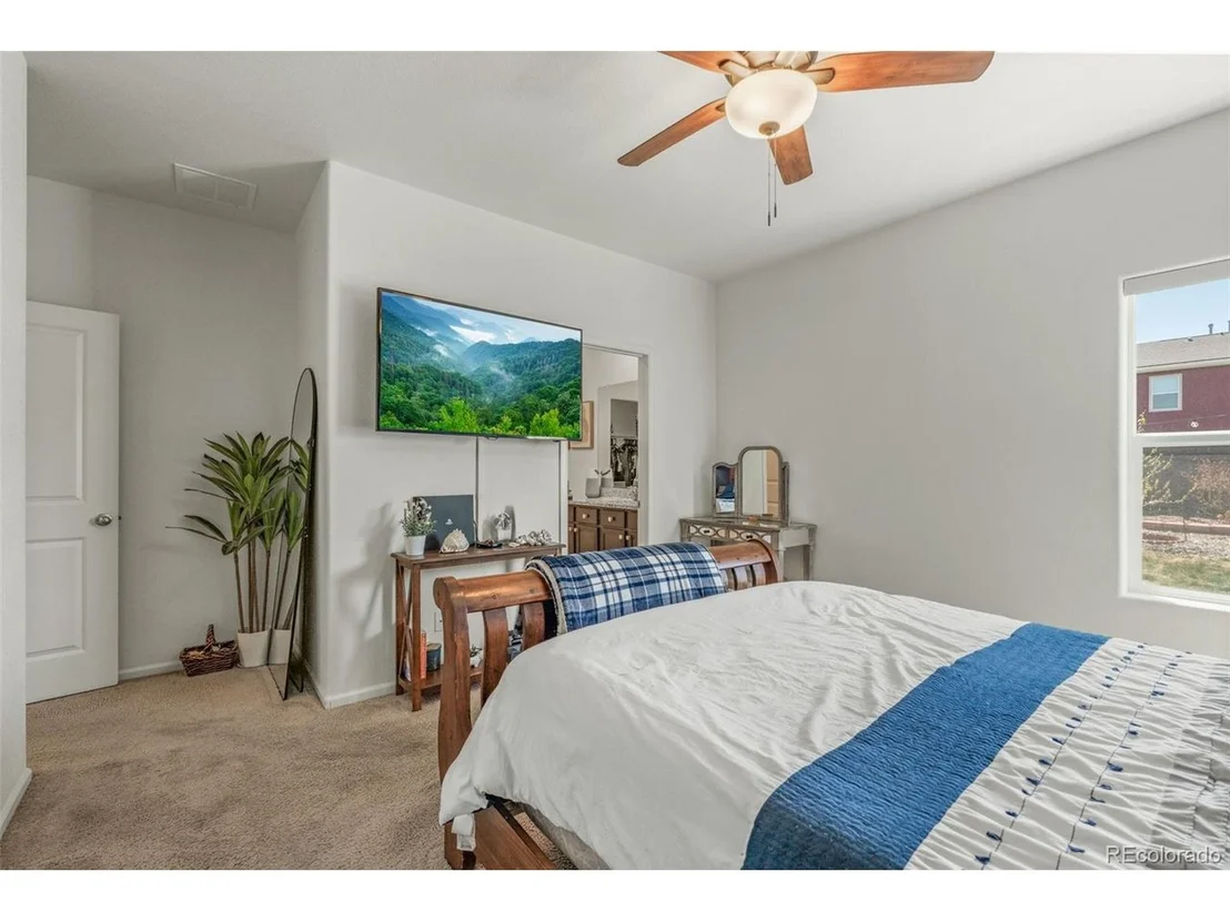 Photo of 319 Walnut St
