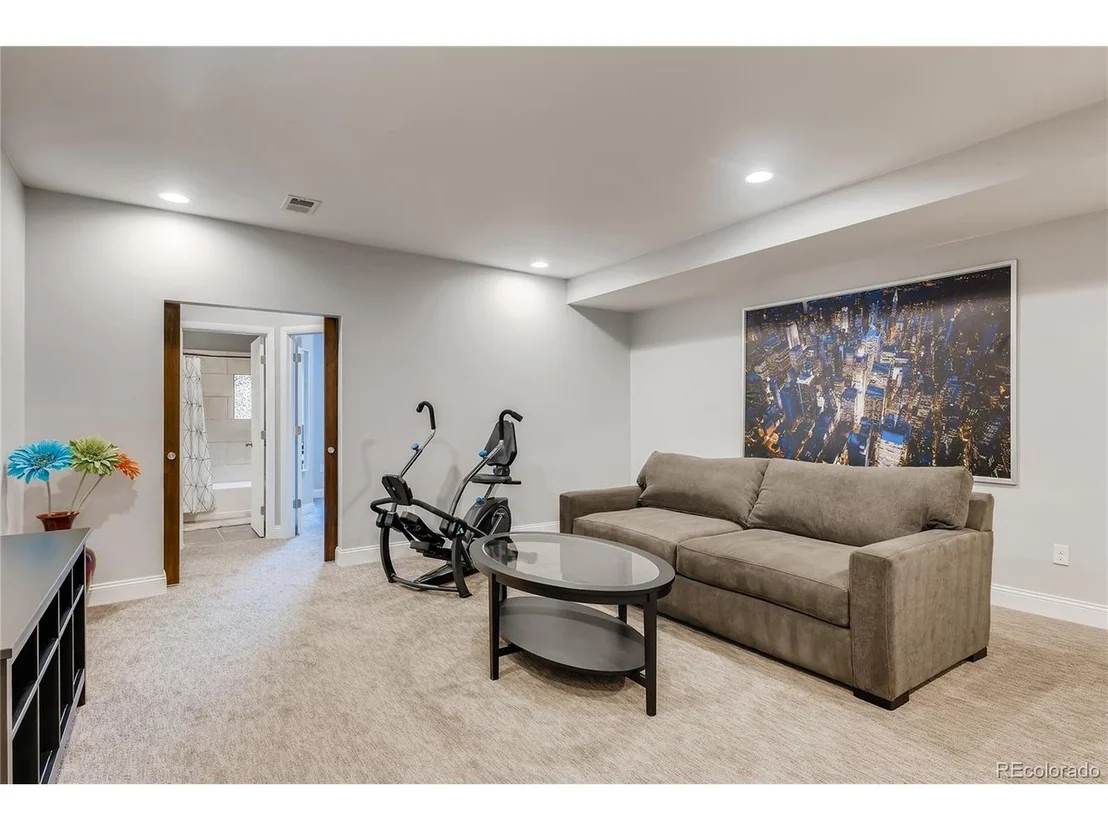 Photo of 160 Starr Ln