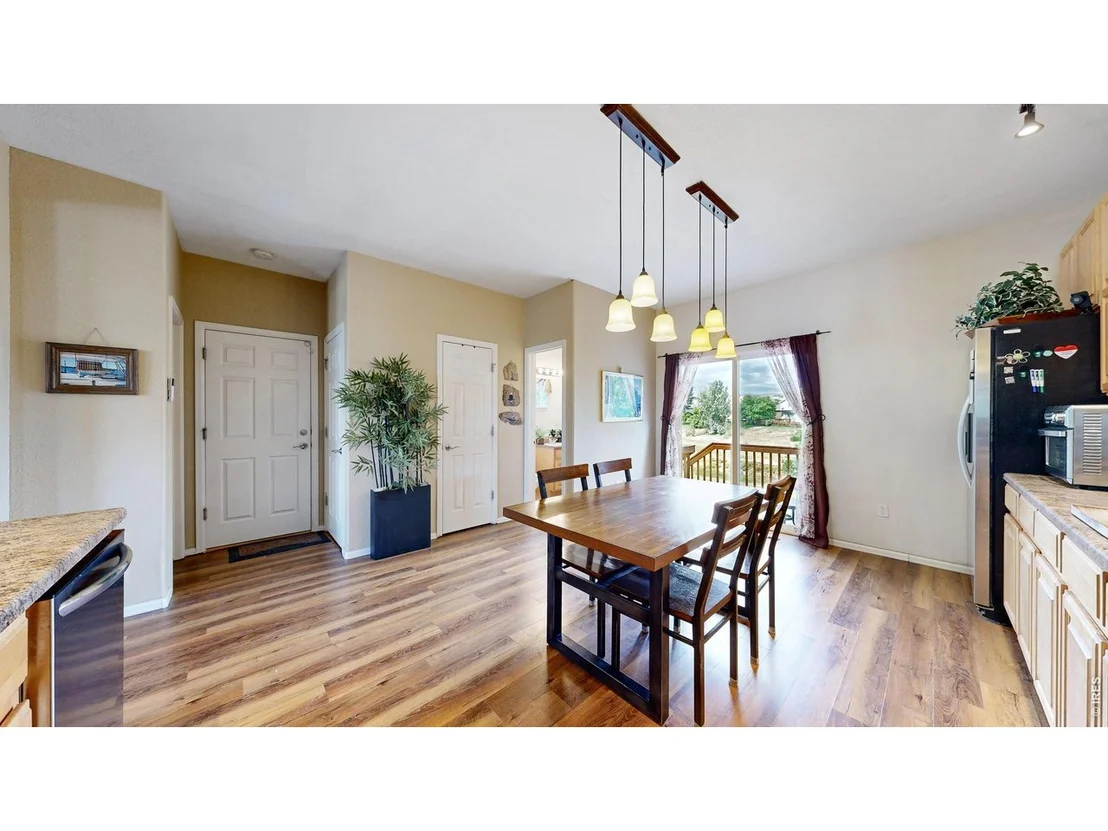 Photo of 7586 Triangle Dr