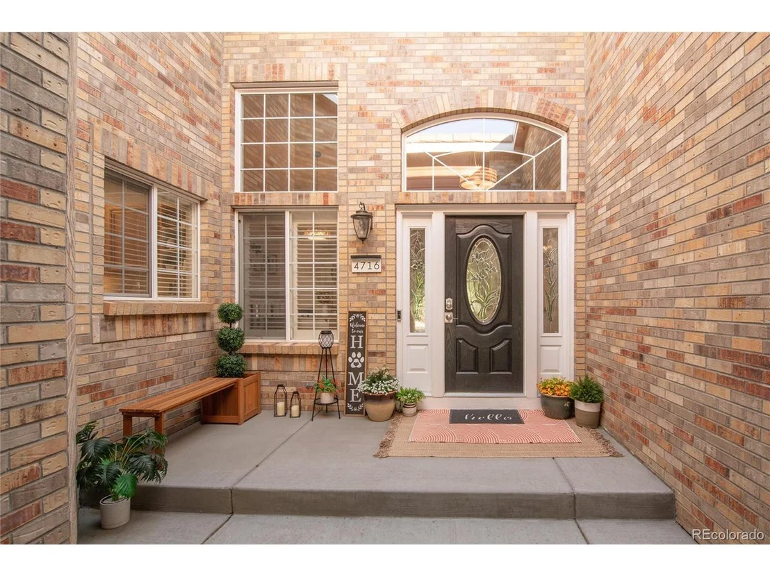 Photo of 4716 Castle Cir