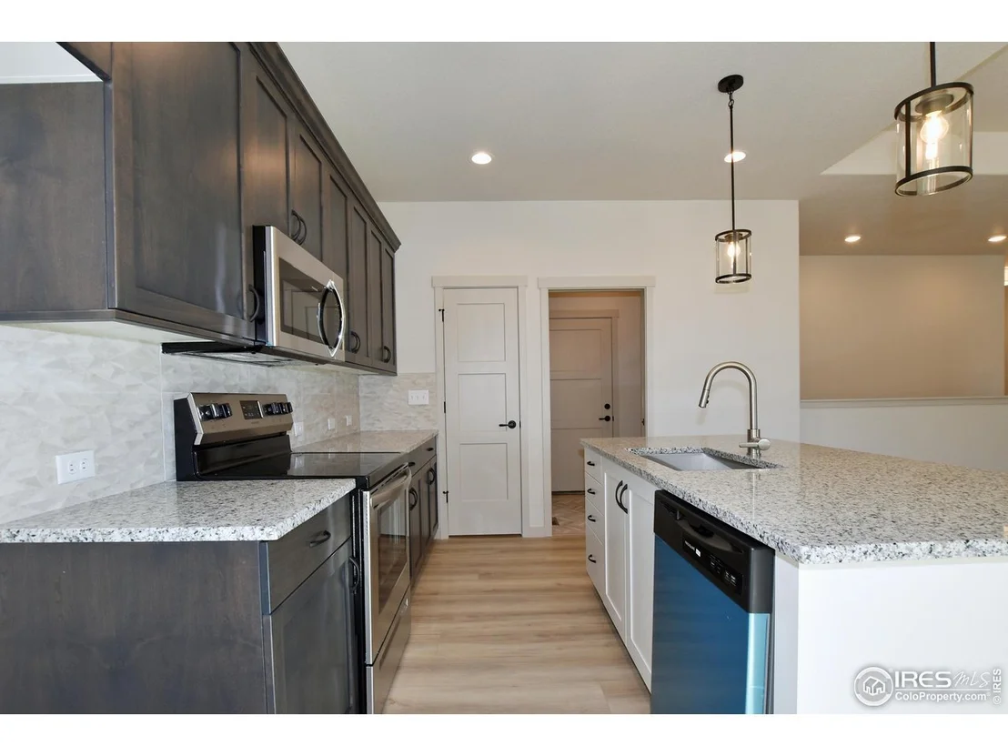 Photo of 120 63rd Ave