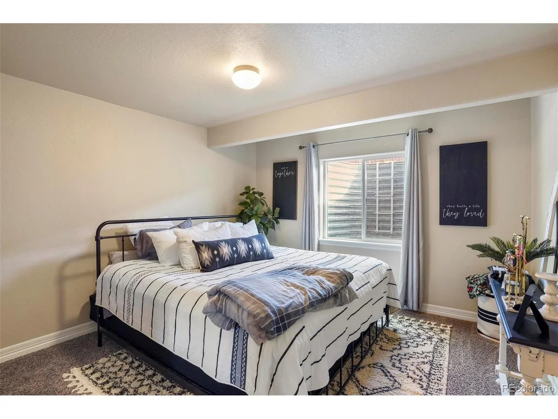 Photo of 6632 Catalpa Cir