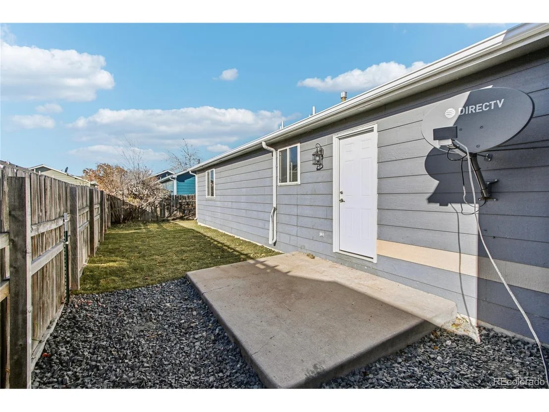 Photo of 110 Calabria Dr